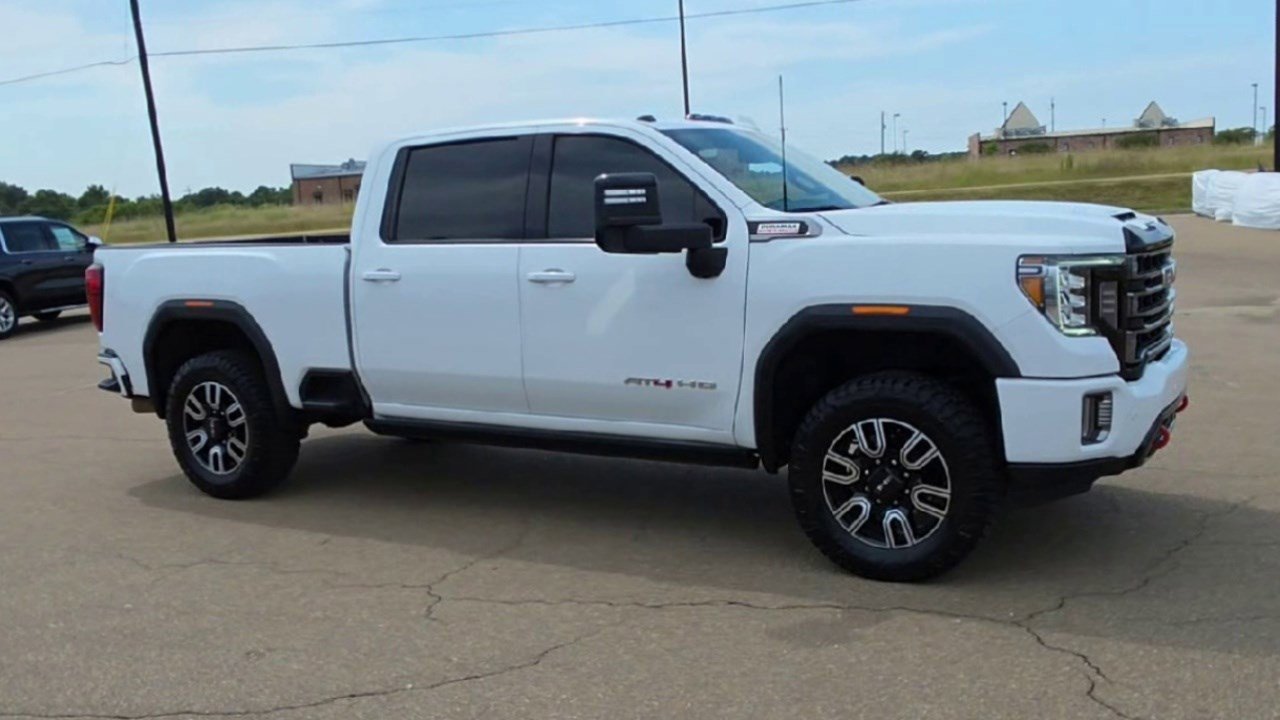 2022 Gmc Sierra 2500 HD AT4 photo 2