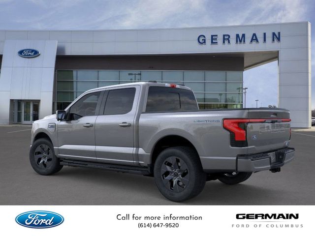 2025 Ford F-150 Lightning Lariat photo 4