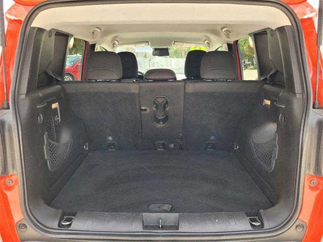 2017 Jeep Renegade Latitude North Edition photo 8
