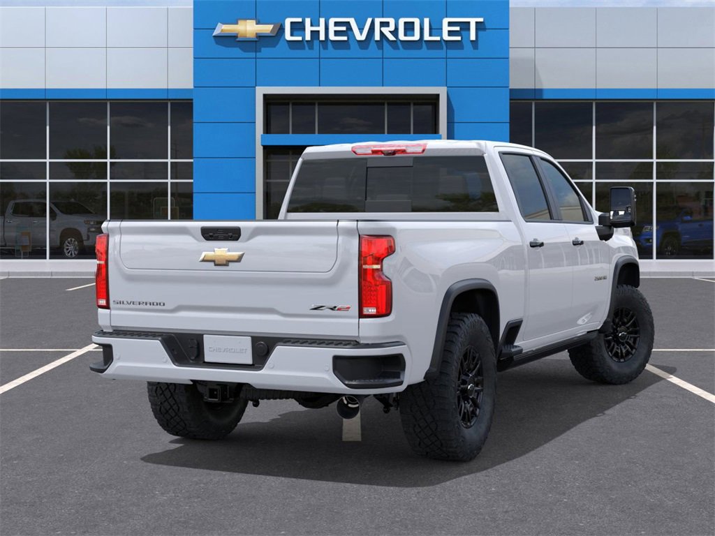 2026 Chevrolet Silverado 2500HD ZR2 photo 4