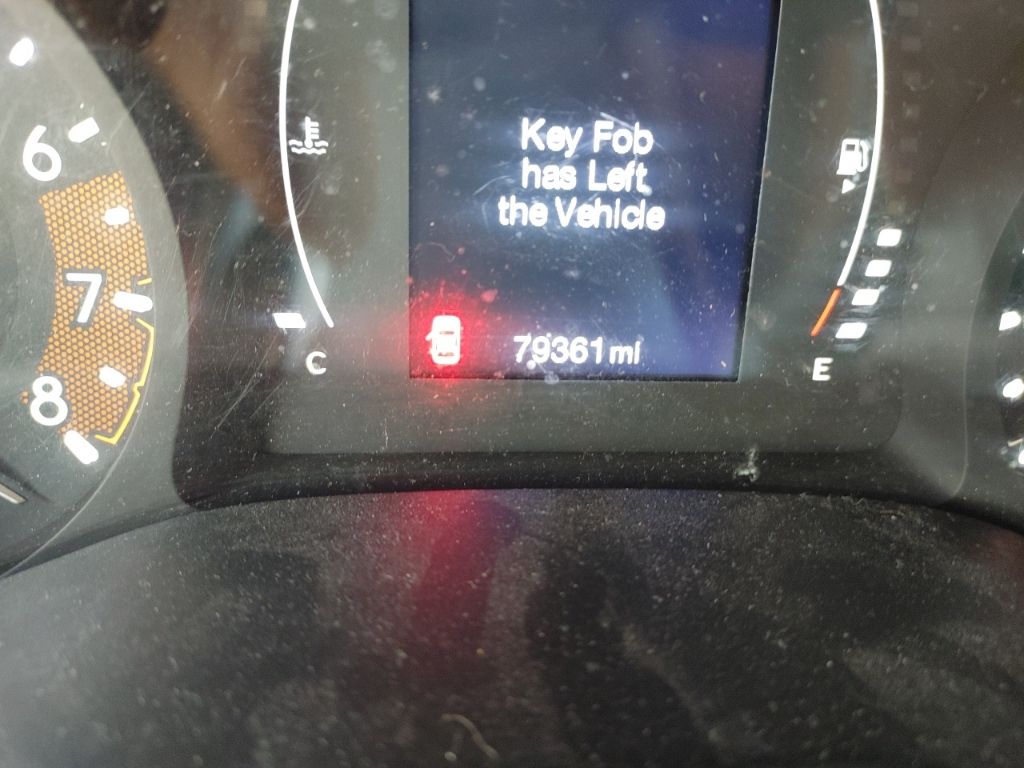 2022 Jeep Compass Latitude photo 18