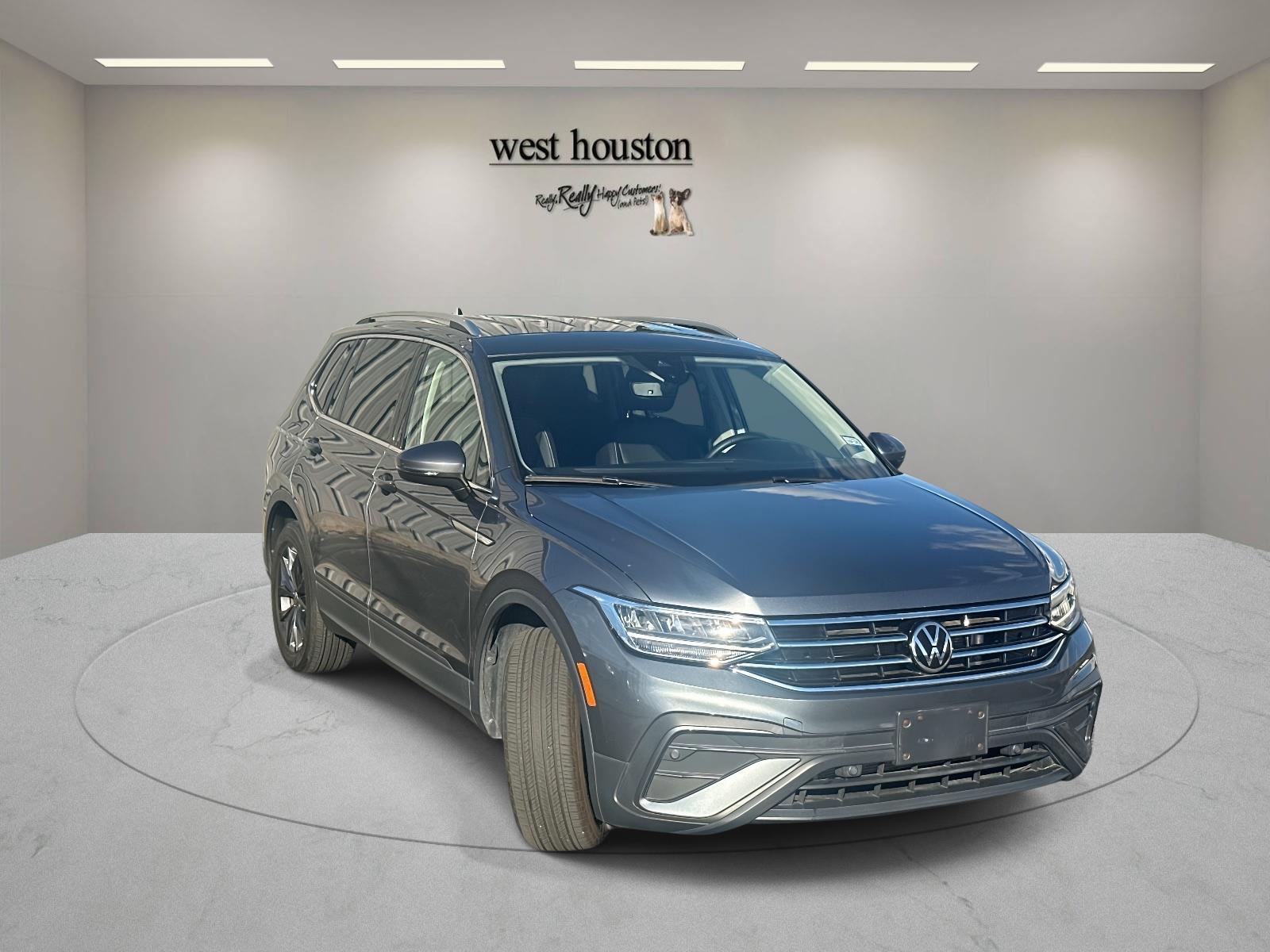 2022 Volkswagen Tiguan SE photo 2