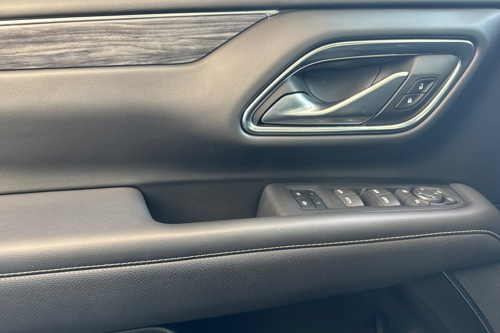 2022 Gmc Yukon SLT photo 10