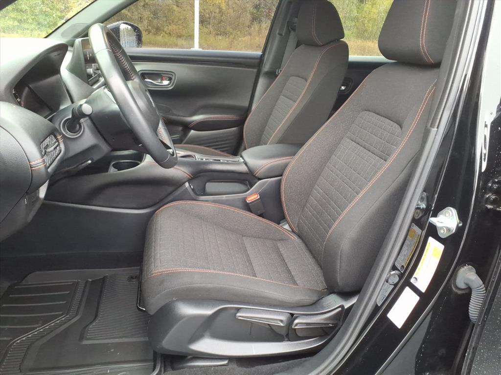 2023 Honda HR-V Sport photo 3