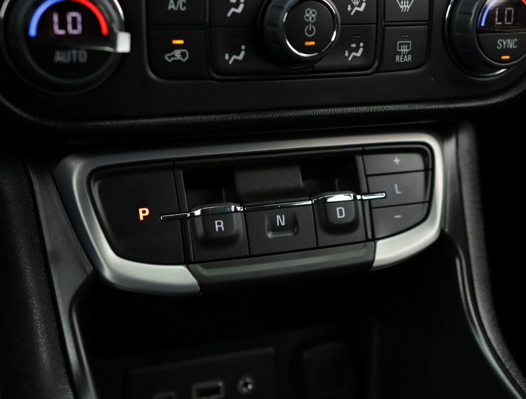 2023 Gmc Terrain SLE photo 16
