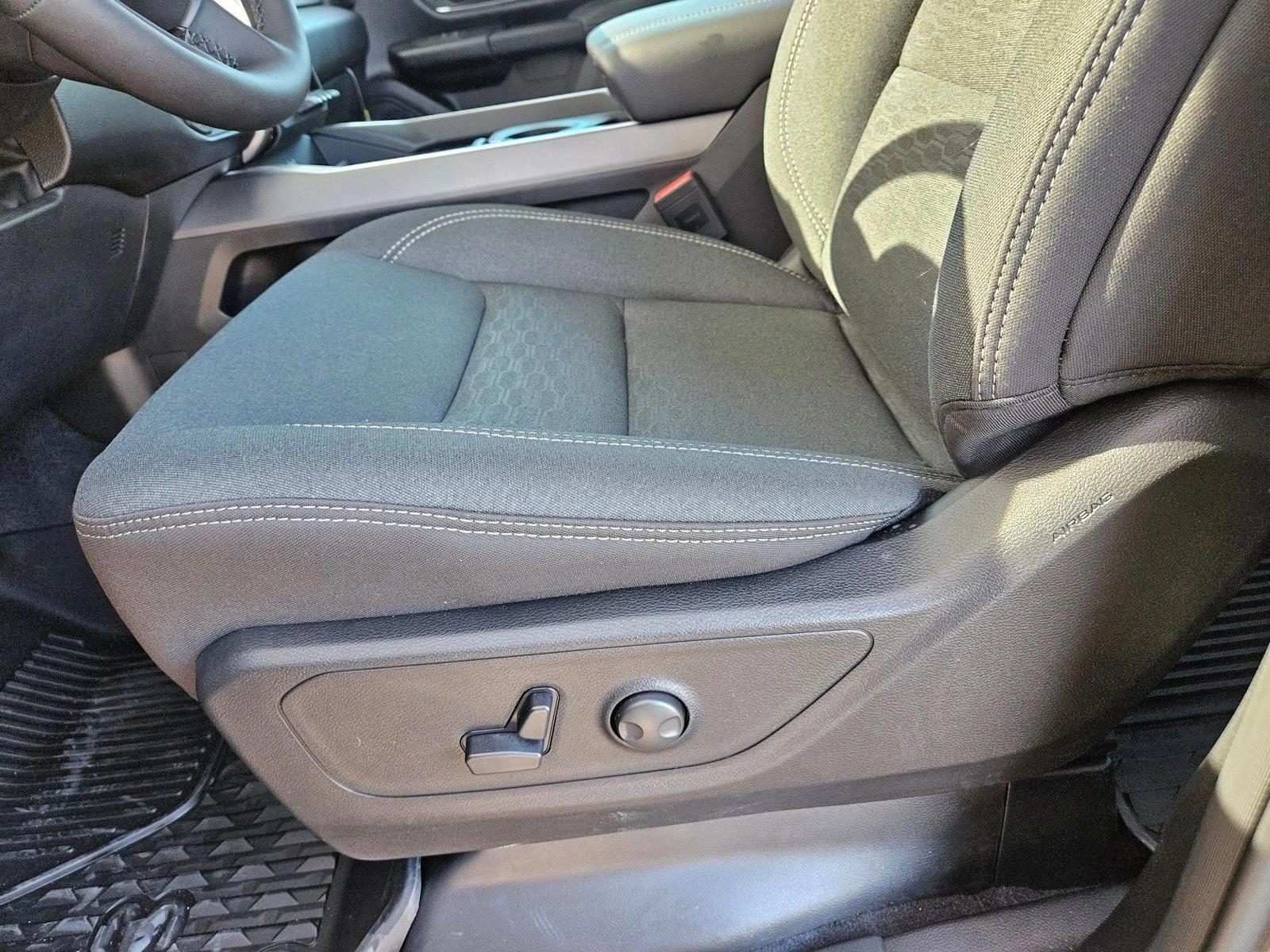 2026 Ram 1500 Lone Star photo 4