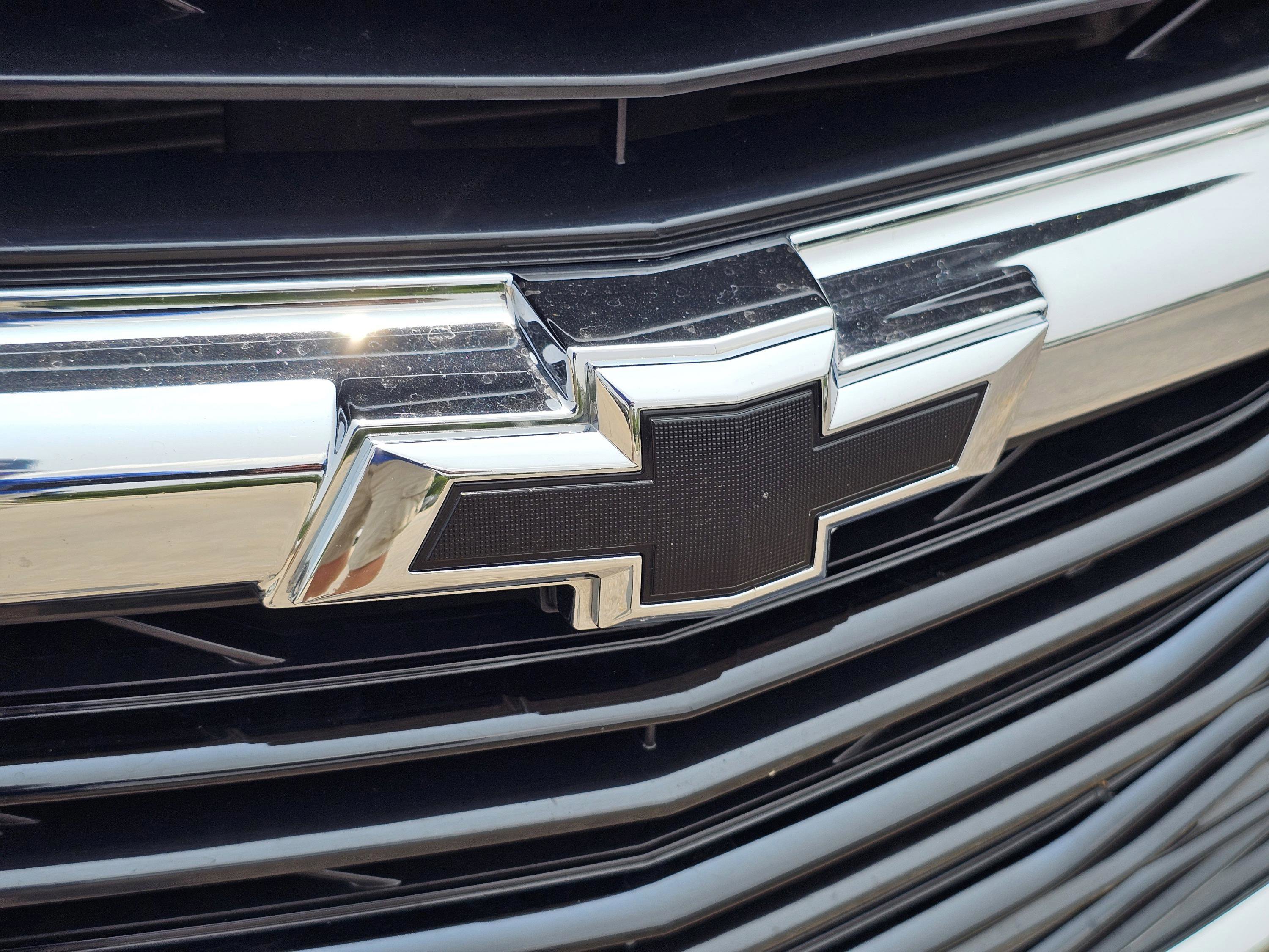 2024 Chevrolet Malibu RS photo 3