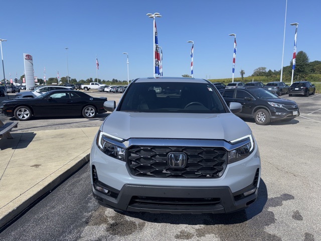 2023 Honda Passport EX-L photo 2