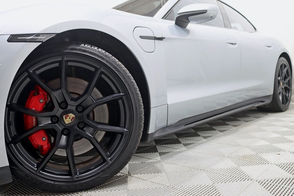 2022 Porsche Taycan GTS photo 4