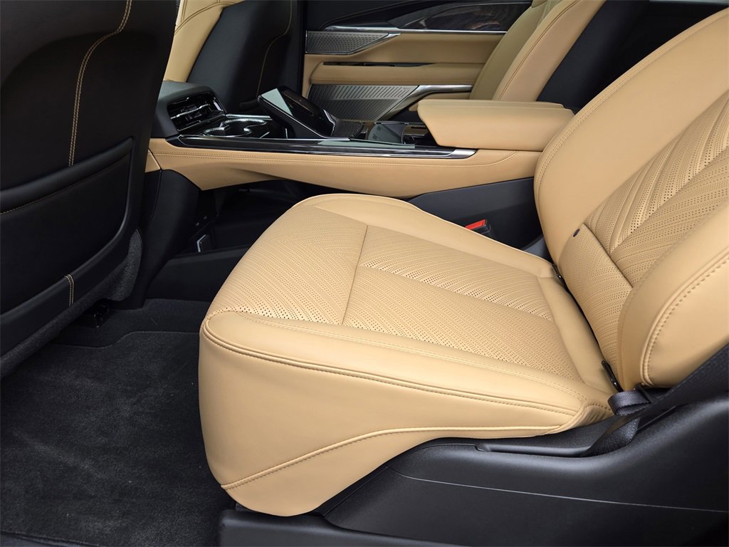 2026 Cadillac Escalade IQ Premium Luxury photo 29