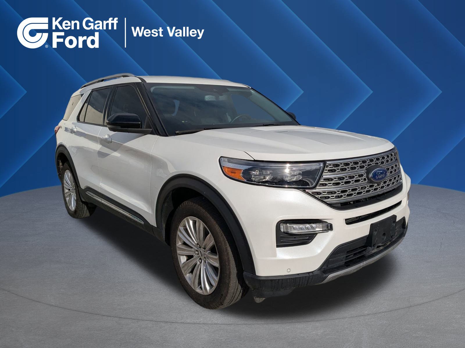 2022 Ford Explorer Limited HEV's photo