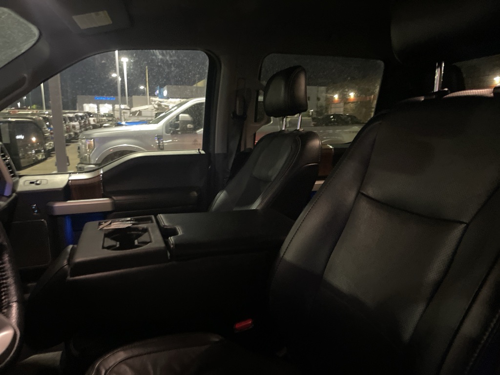 2016 Ford F-150 Lariat photo 4