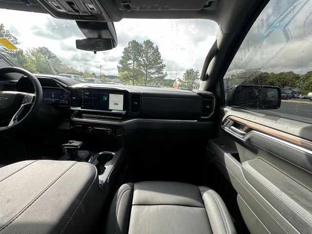 2025 Chevrolet Silverado 1500 LT Trail Boss photo 28