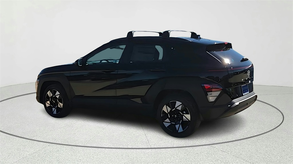 2026 Hyundai Kona SEL photo 4