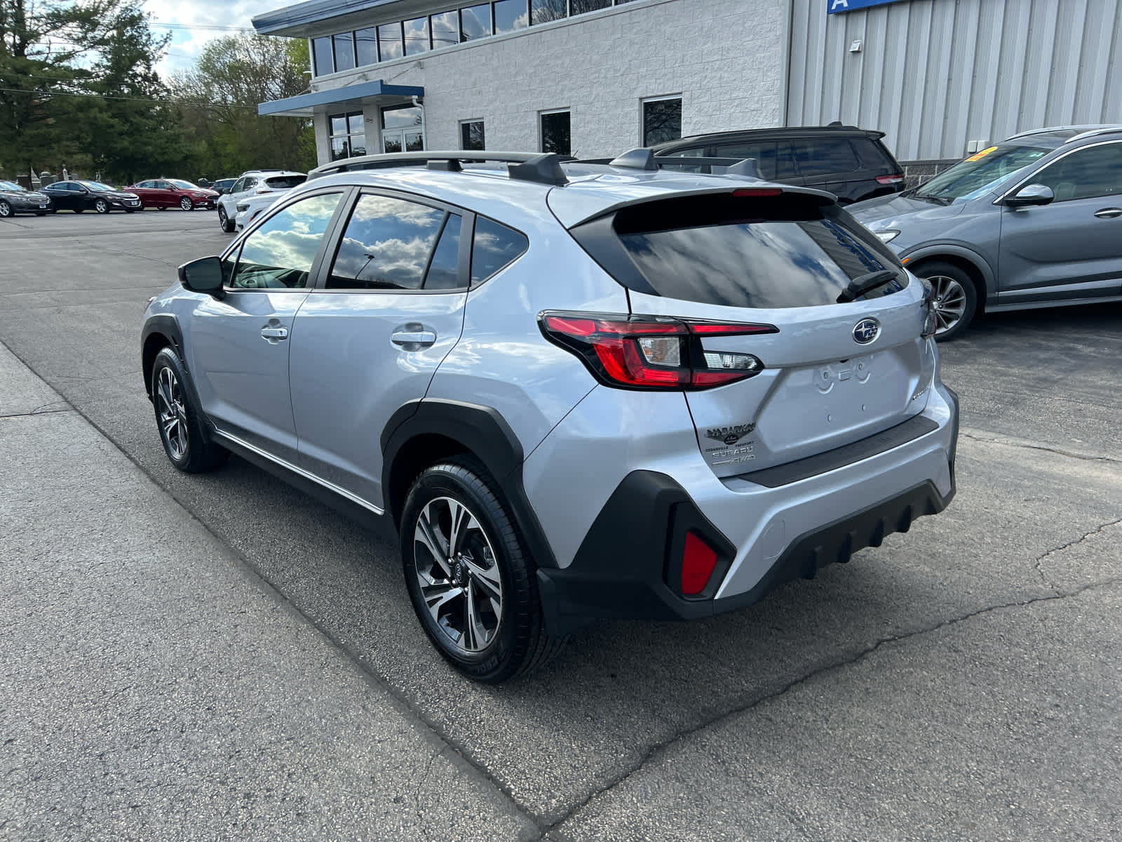 2024 Subaru Crosstrek Premium photo 5