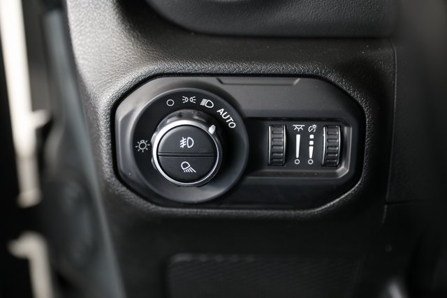 2021 Jeep Gladiator Overland photo 9