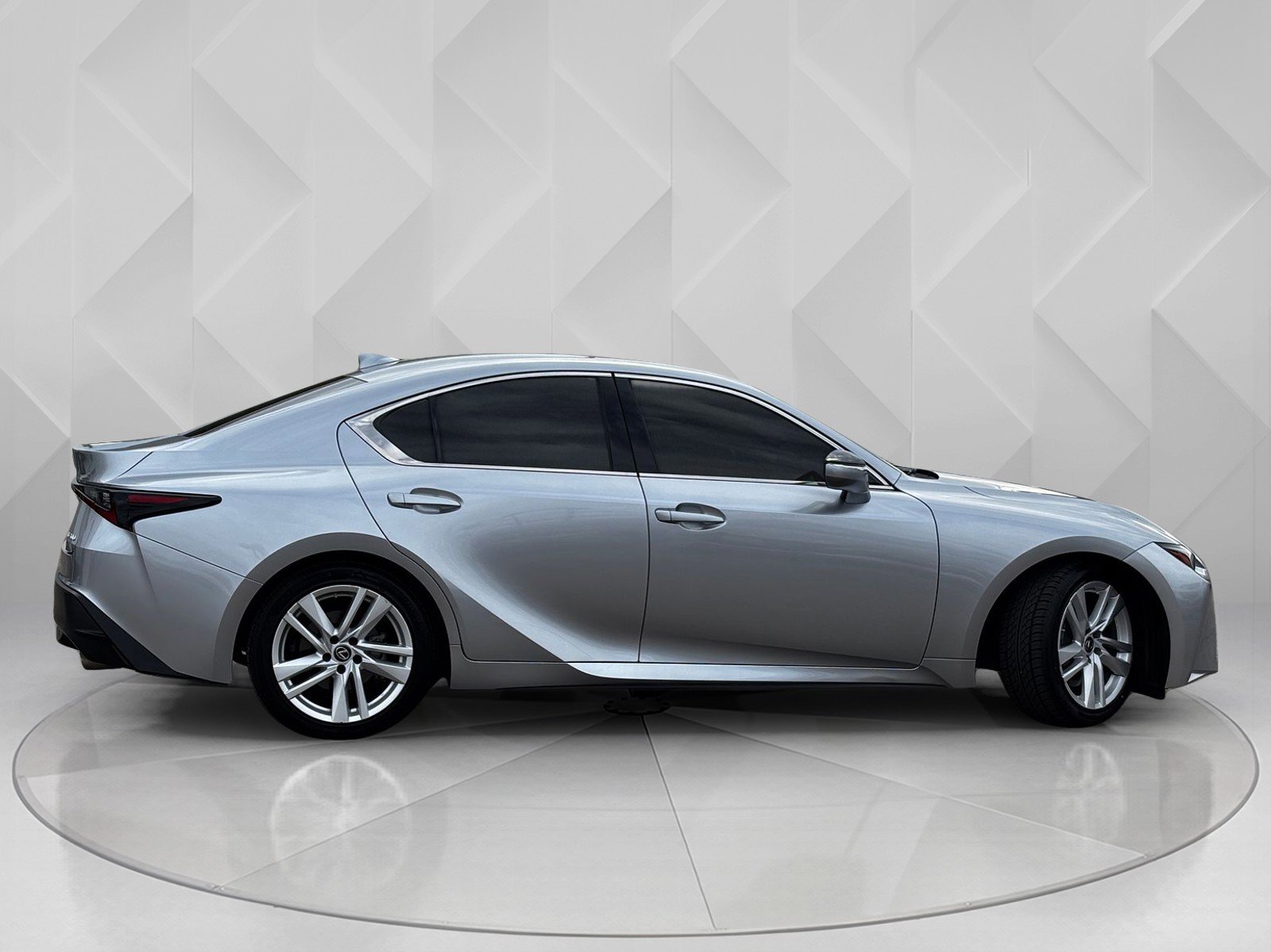 2021 Lexus IS 300 photo 6