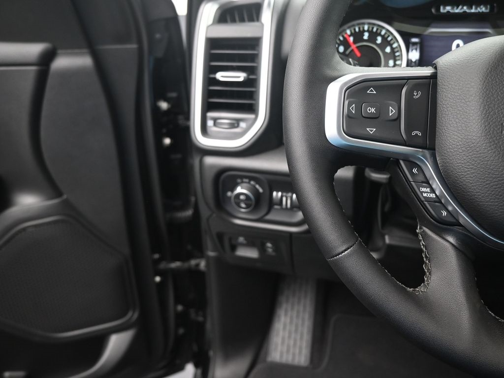 2025 Ram 1500 Big Horn Lone Star photo 2