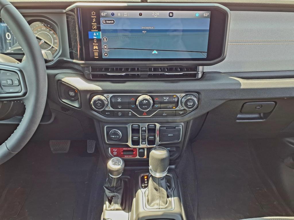 2025 Jeep Gladiator Willys photo 7