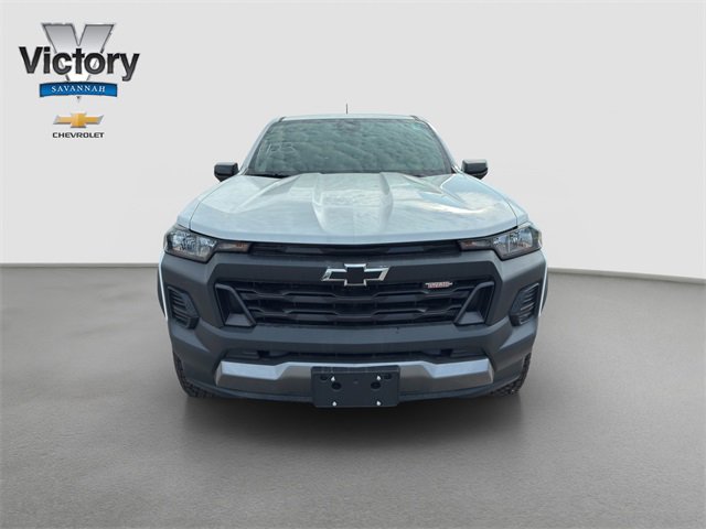 2026 Chevrolet Colorado Trail Boss photo 2