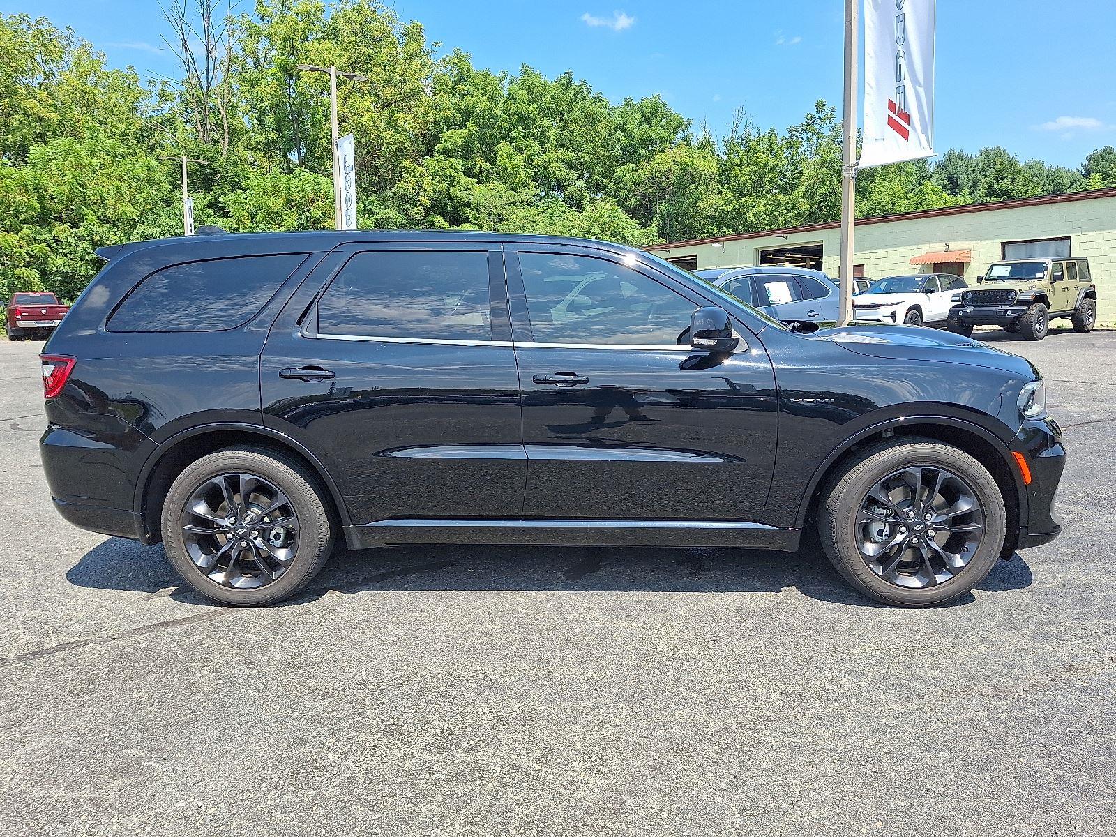 2022 Dodge Durango R/T photo 6