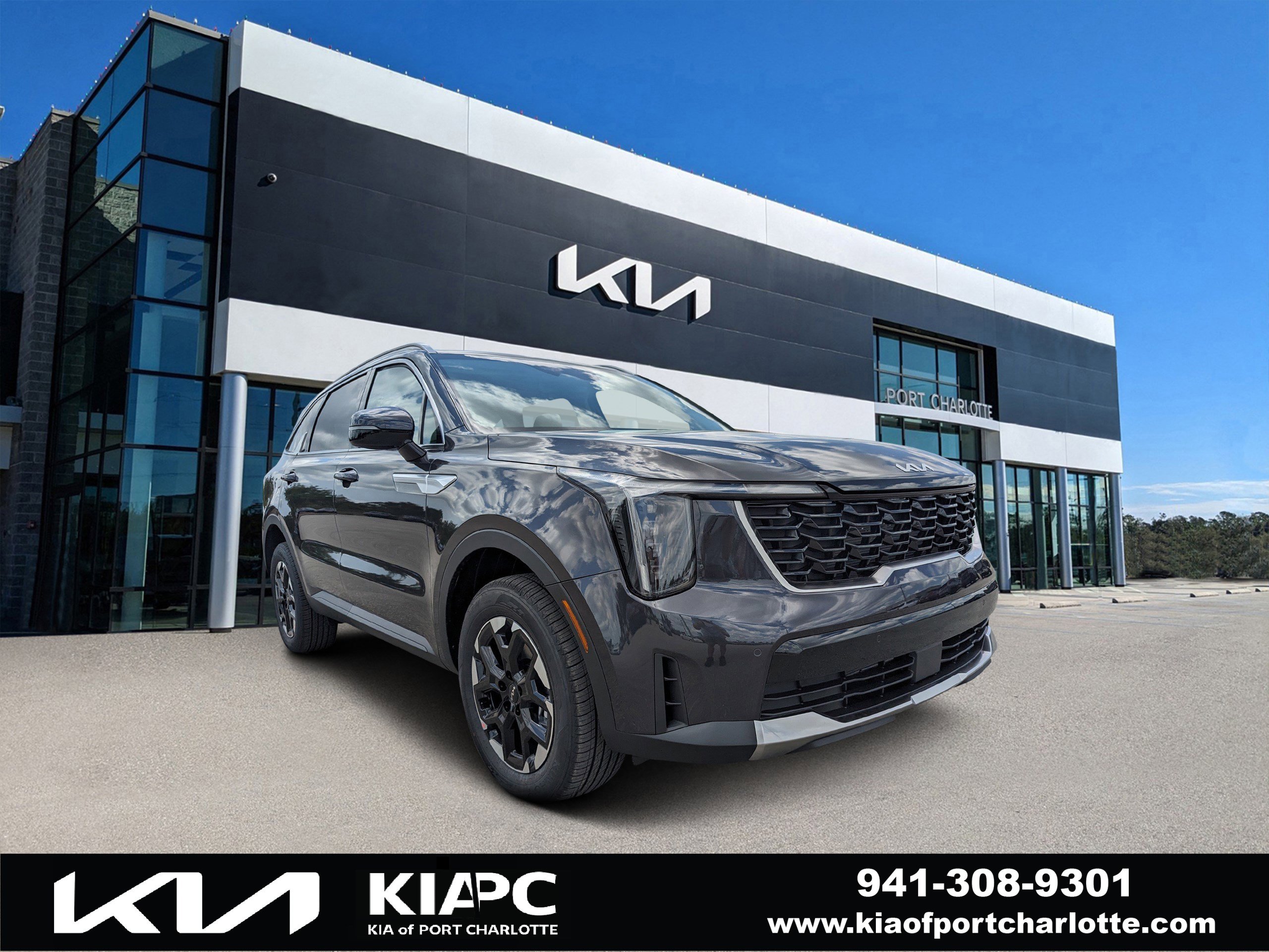 2025 Kia Sorento S's photo