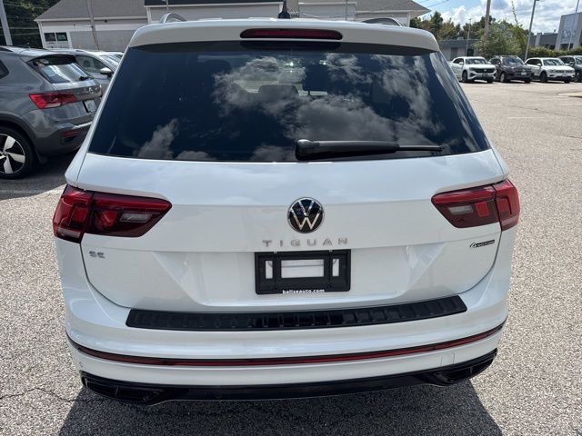2024 Volkswagen Tiguan SE R-Line Black photo 4