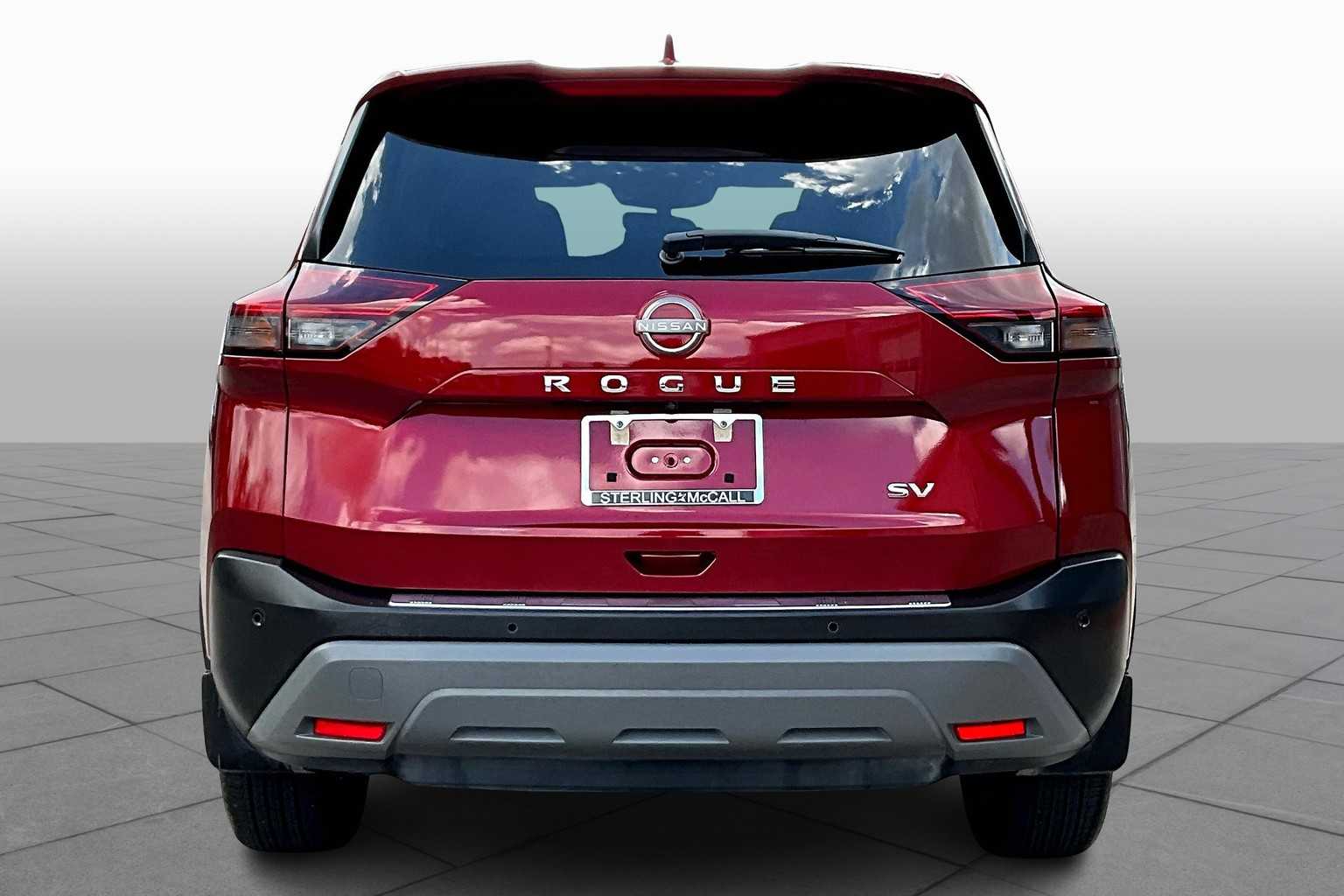 2023 Nissan Rogue SV photo 4