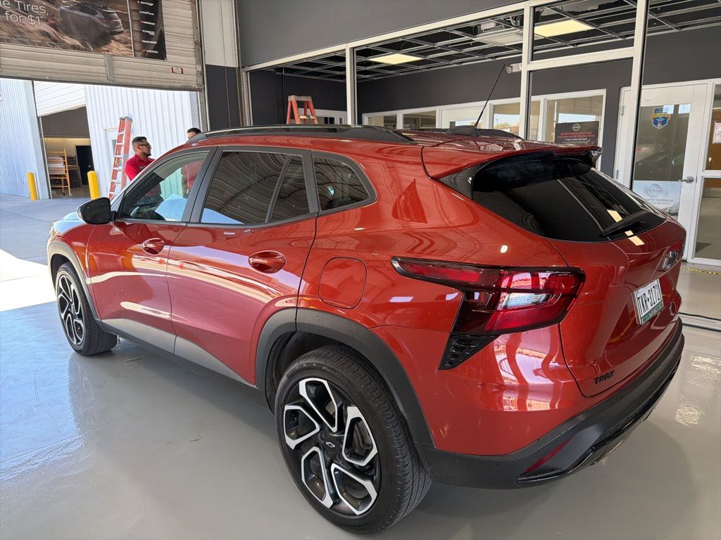 2024 Chevrolet Trax photo 7