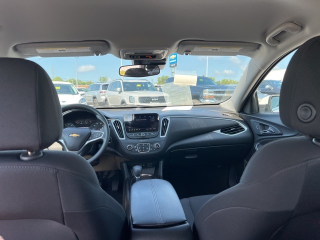 2023 Chevrolet Malibu 1LT photo 25