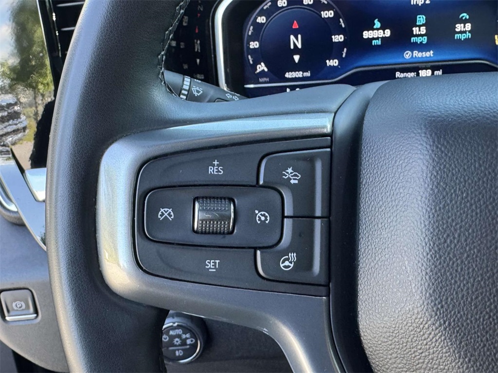 2024 Chevrolet Silverado 3500HD LT photo 19