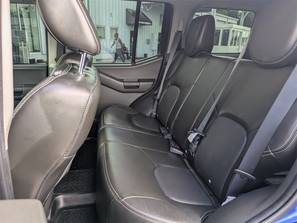 2015 Nissan Xterra PRO-4X photo 12