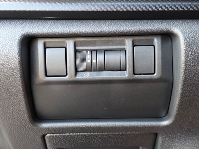 2025 Subaru Crosstrek Premium photo 36