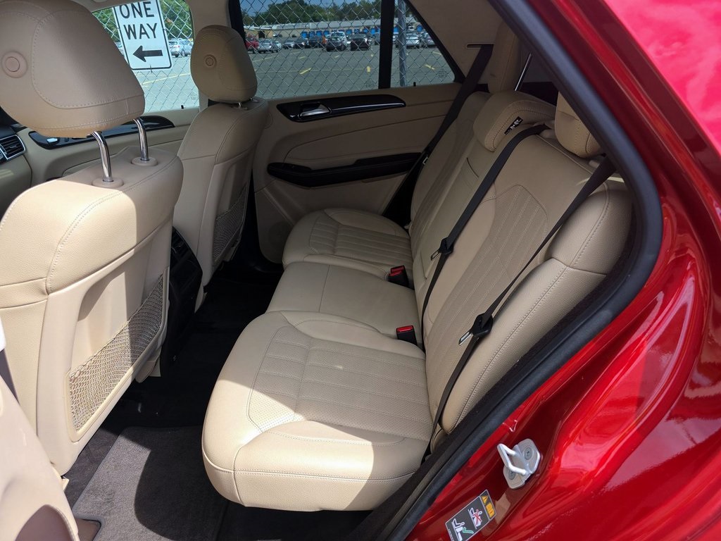 2017 Mercedes Benz GLE 350 4MATIC photo 8