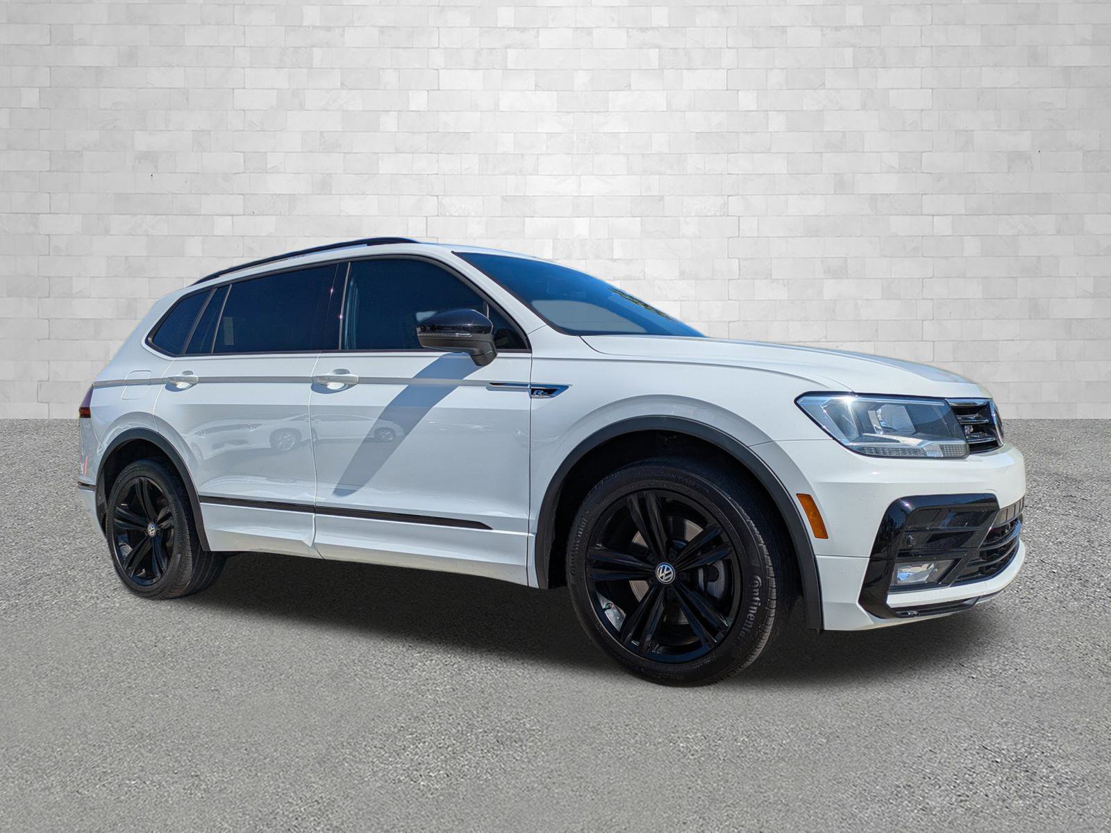 2019 Volkswagen Tiguan SEL R-Line