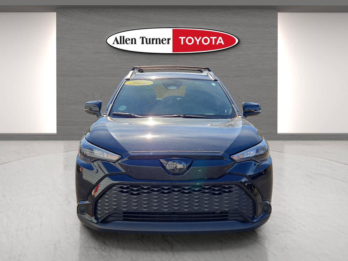 2024 Toyota Corolla Cross Hybrid Nightshade Edition photo 3