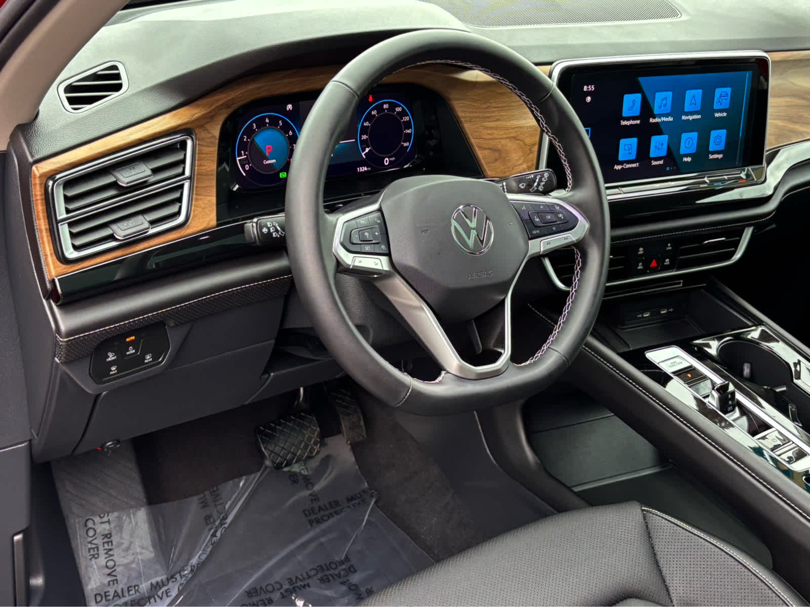 2025 Volkswagen Atlas SE Technology photo 8