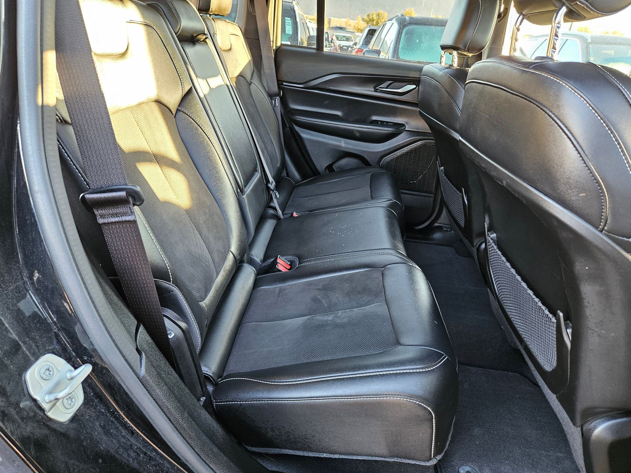 2024 Jeep Grand Cherokee Altitude photo 26