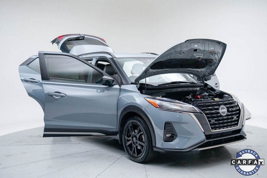 2022 Nissan Kicks SR photo 27