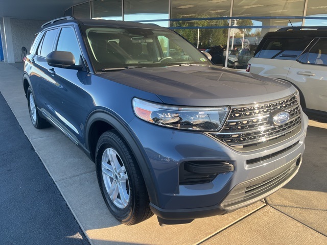 2021 Ford Explorer XLT photo 3