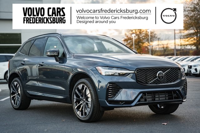 2026 Volvo XC60 Plus's photo