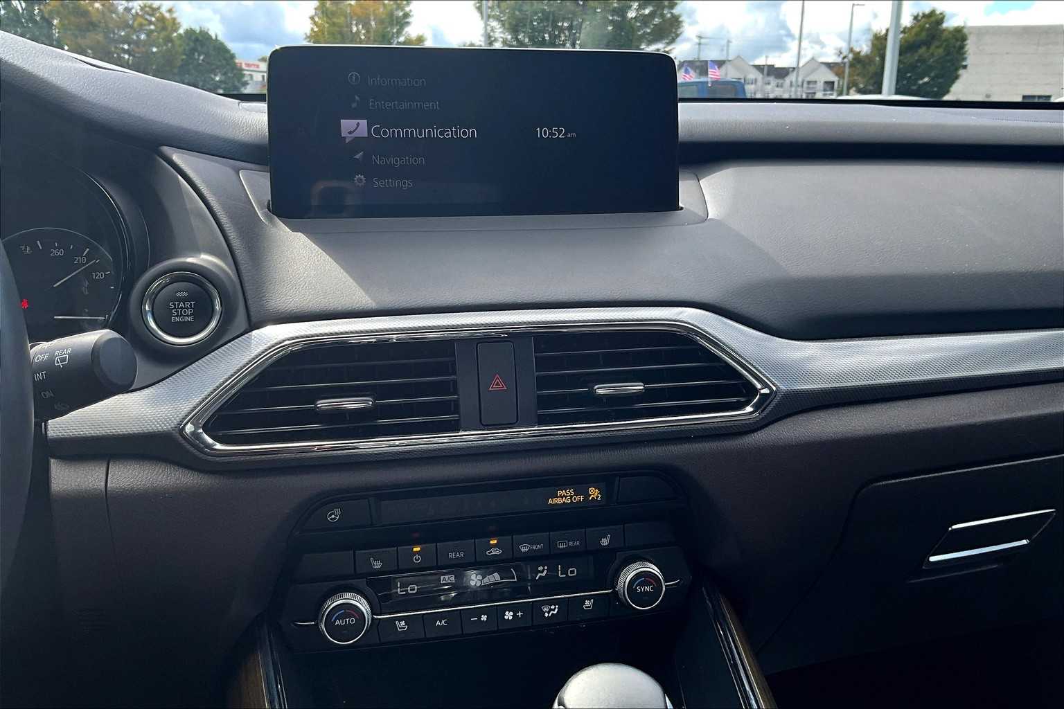 2023 Mazda CX-9 Signature photo 30