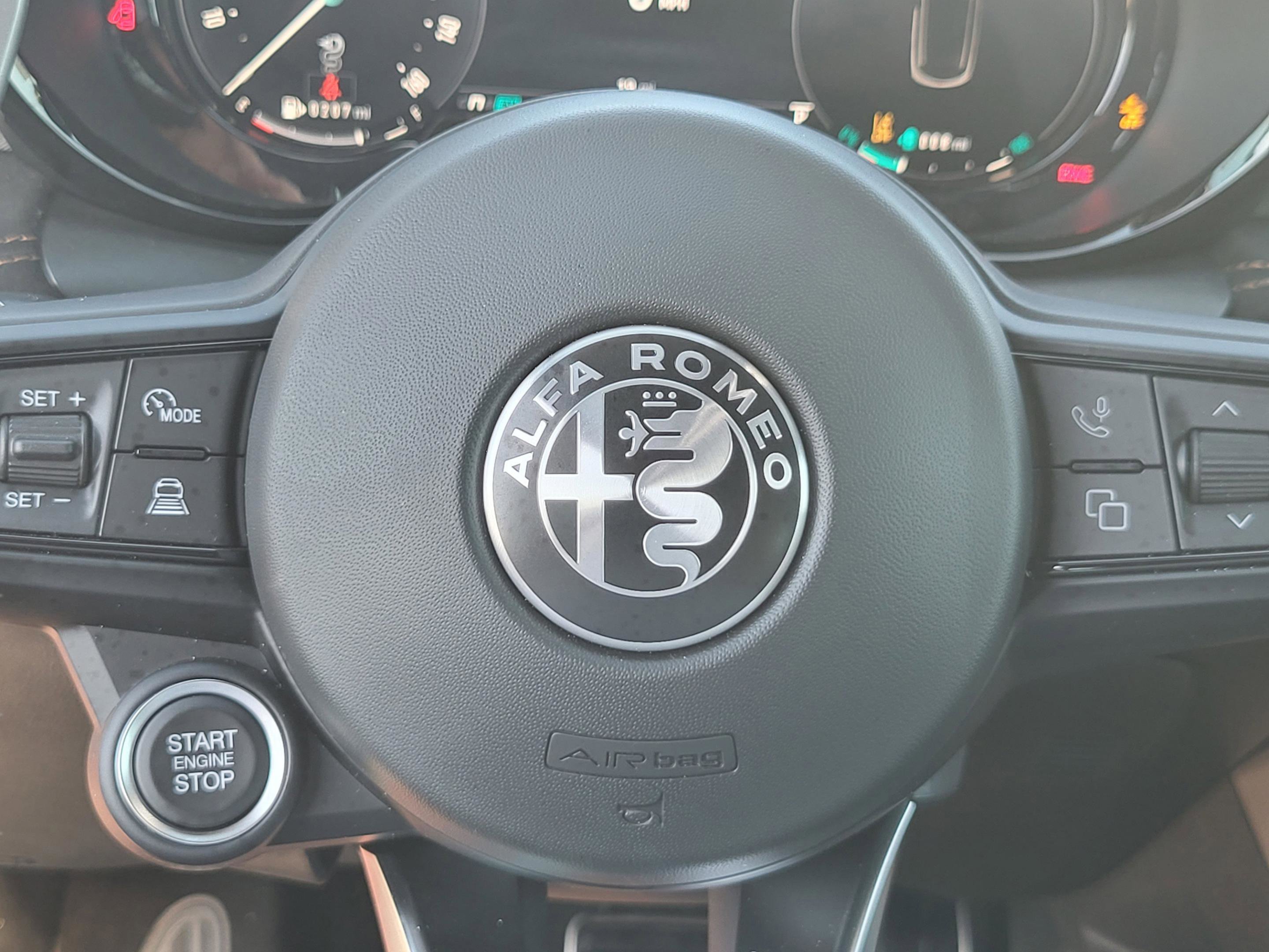 2025 Alfa Romeo Tonale BASE SPRINT photo 40