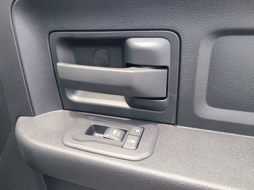 2025 Ram 3500 Tradesman photo 46