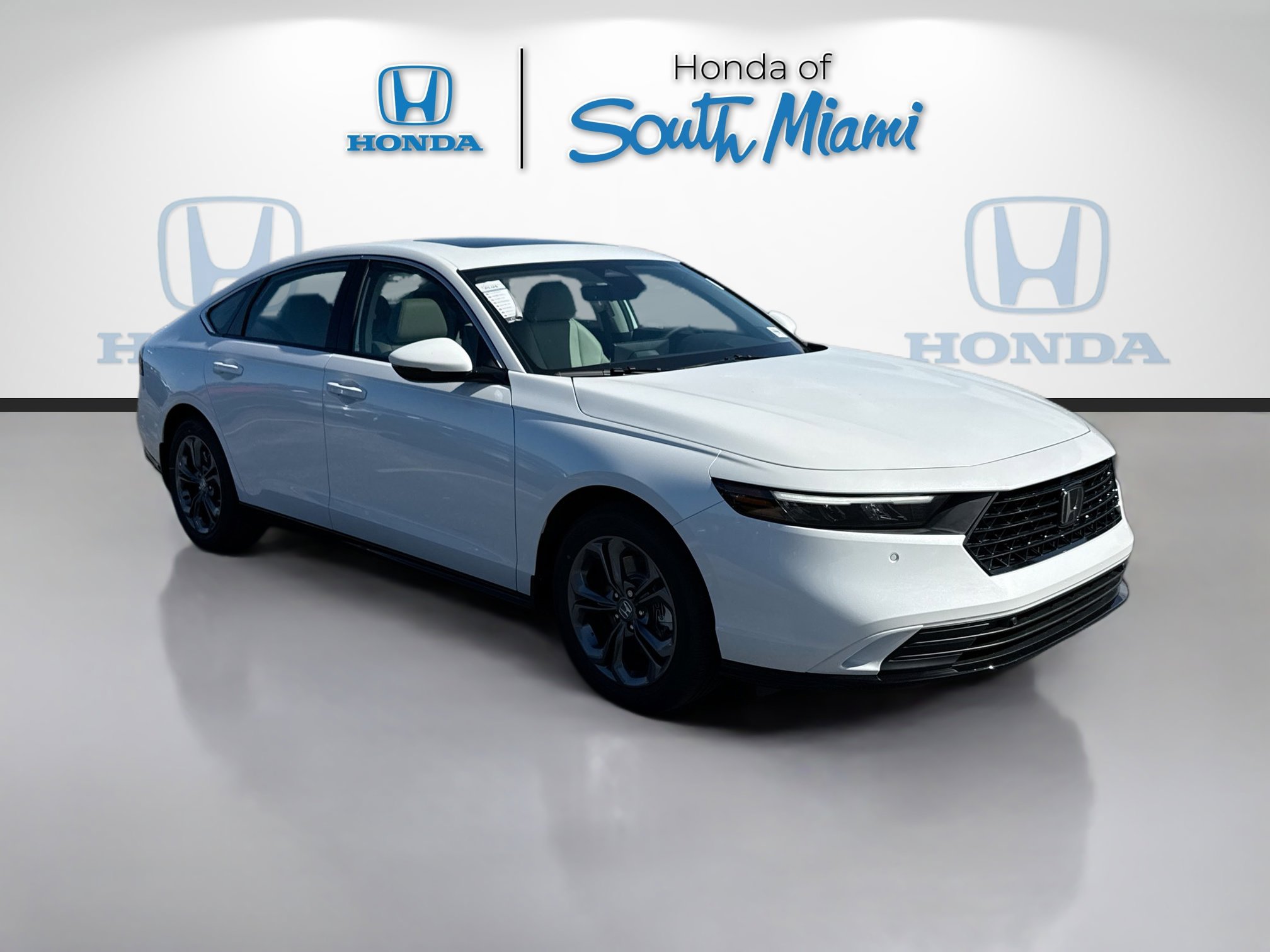 2025 Honda Accord Hybrid EX-L's photo