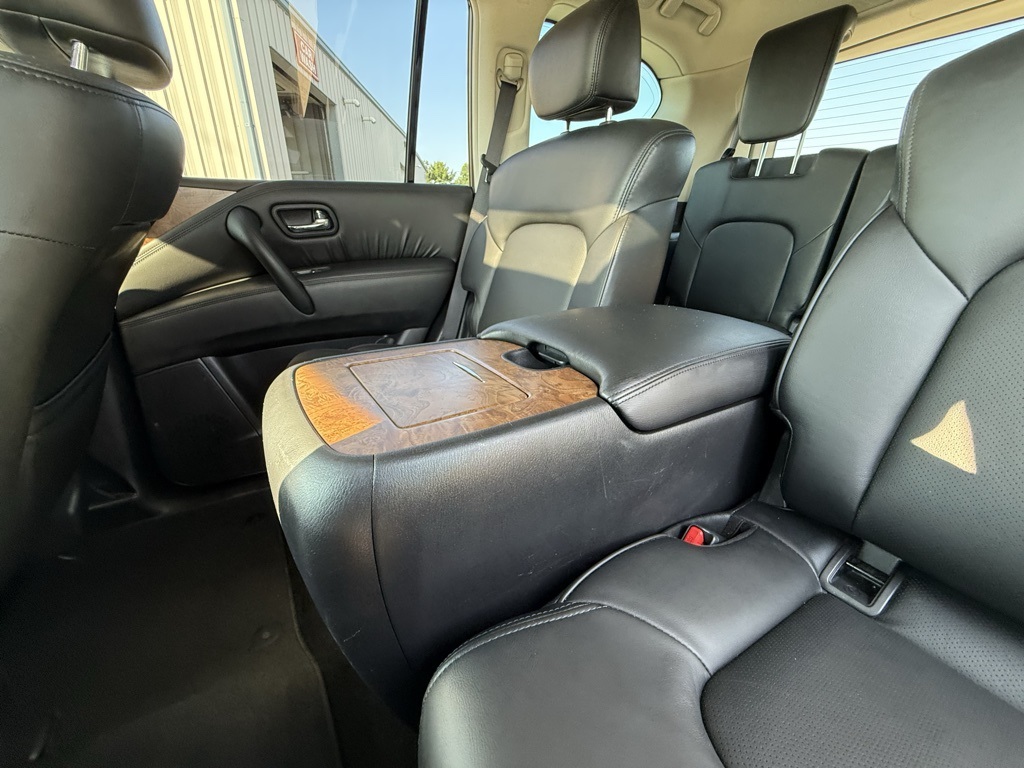 2023 Nissan Armada SL photo 18