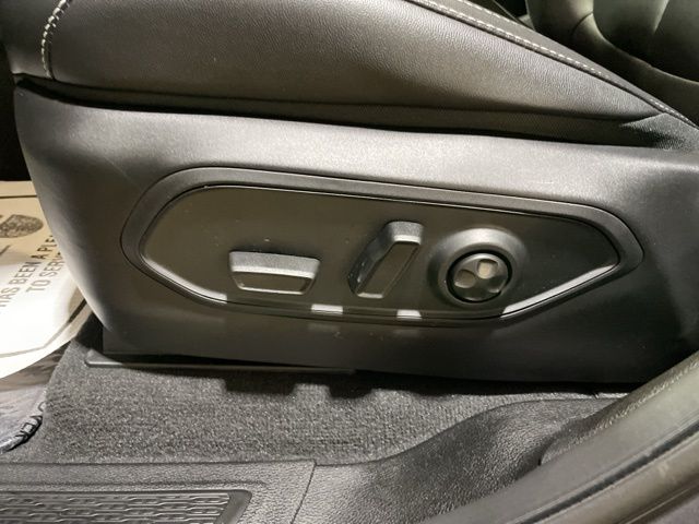 2025 Jeep Grand Cherokee Limited photo 35