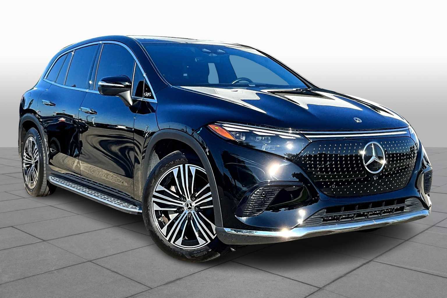2023 Mercedes Benz EQS SUV 450 photo 2
