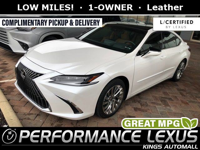 2022 Lexus ES 350 Ultra Luxury's photo