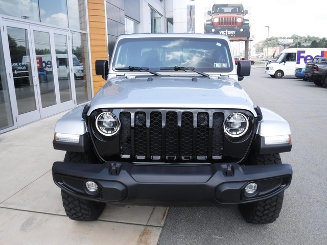 2022 Jeep Gladiator Willys photo 7